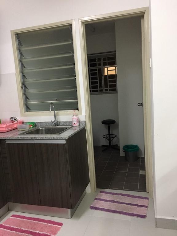 Muslim Homestay Apartment George Town Bagian luar foto