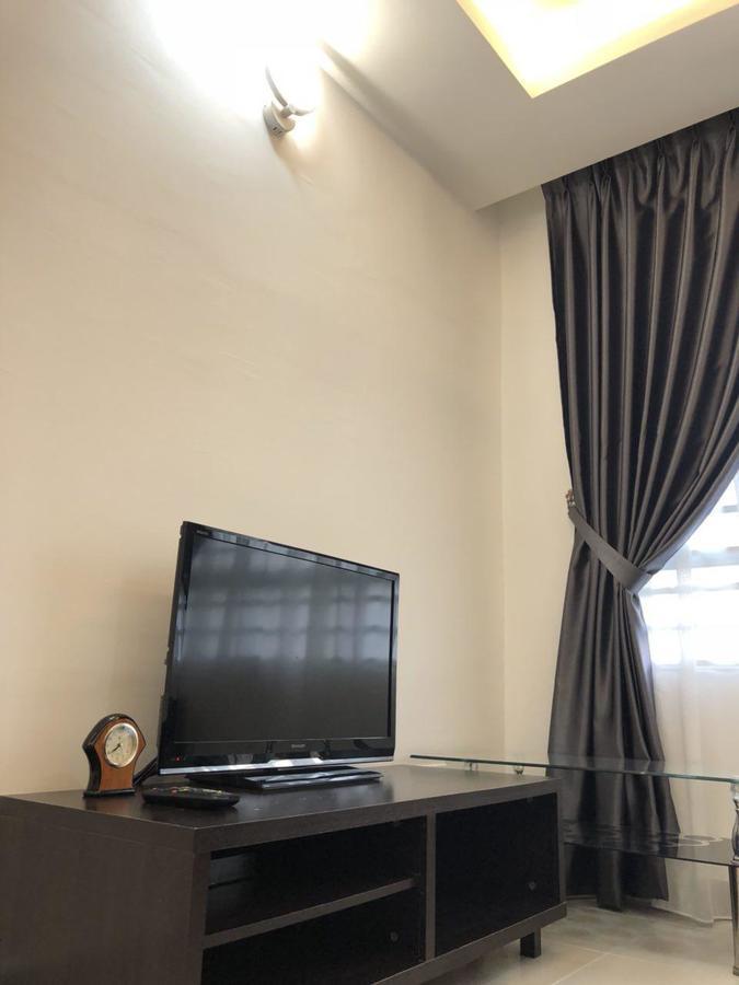 Muslim Homestay Apartment George Town Bagian luar foto